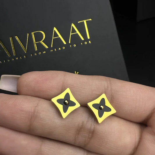 Clover Studs 1 - Zaivraat