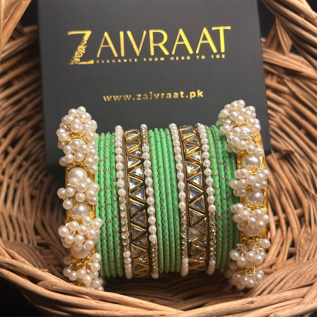 Zewrak - Triangle Kundan Bangles Set