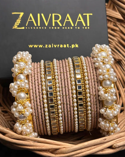 Zewrak - Square Kundan Bangle Set