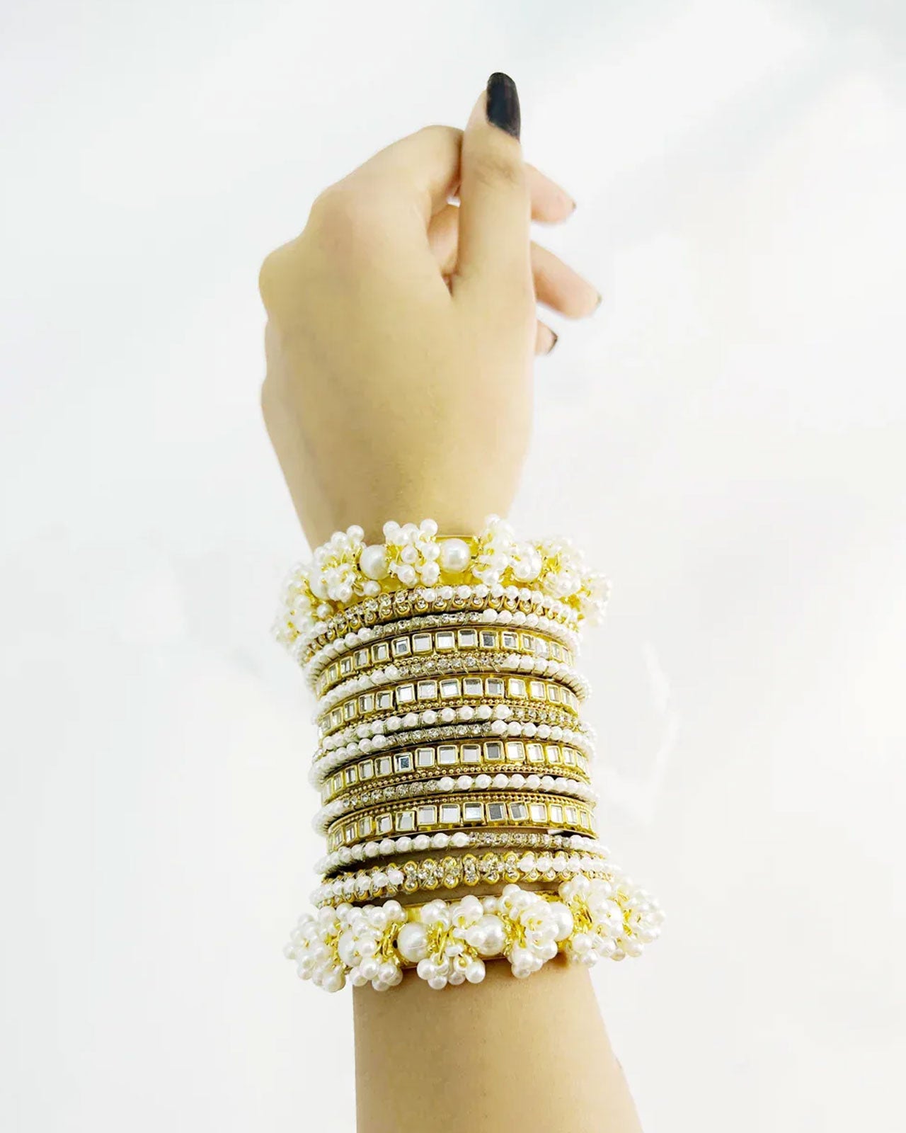 Jannat Mirza Inspired Pearl Luxe Bangle