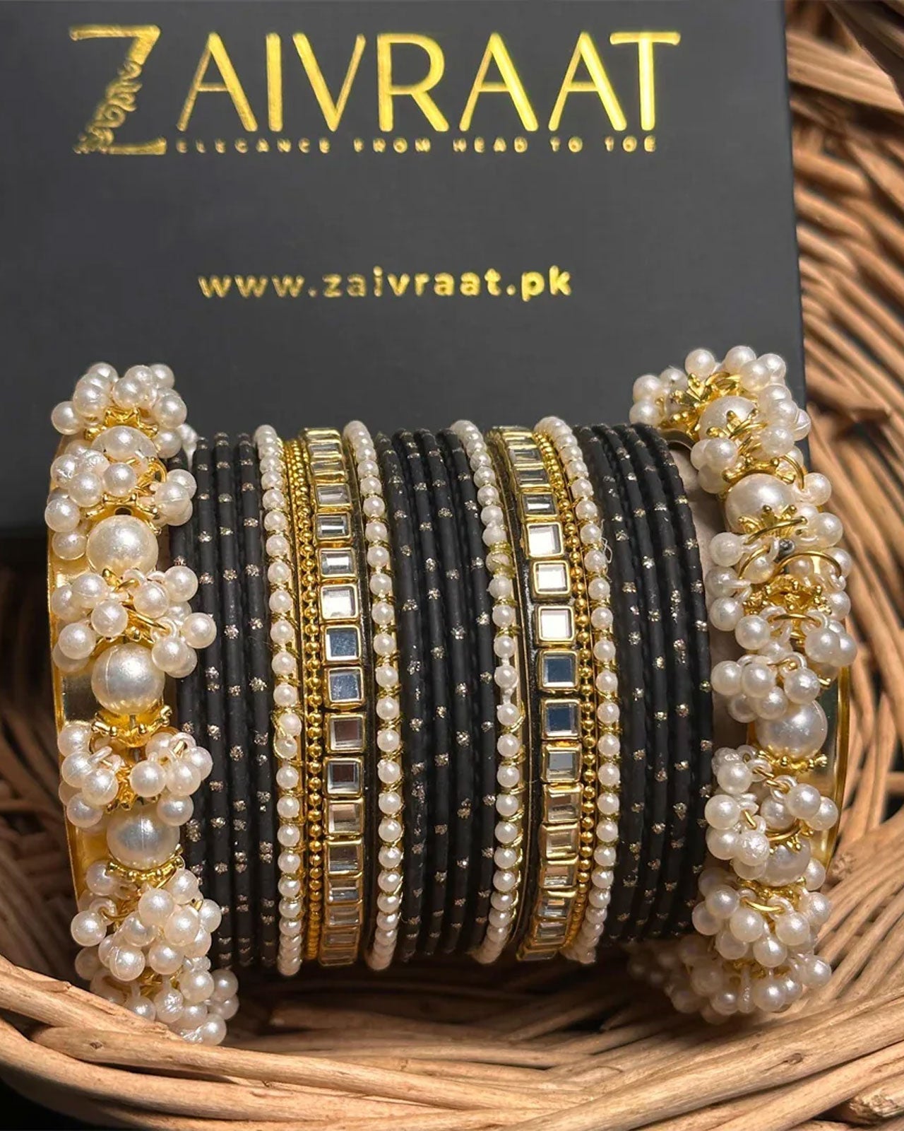 Zewrak - Square Kundan Bangle Set
