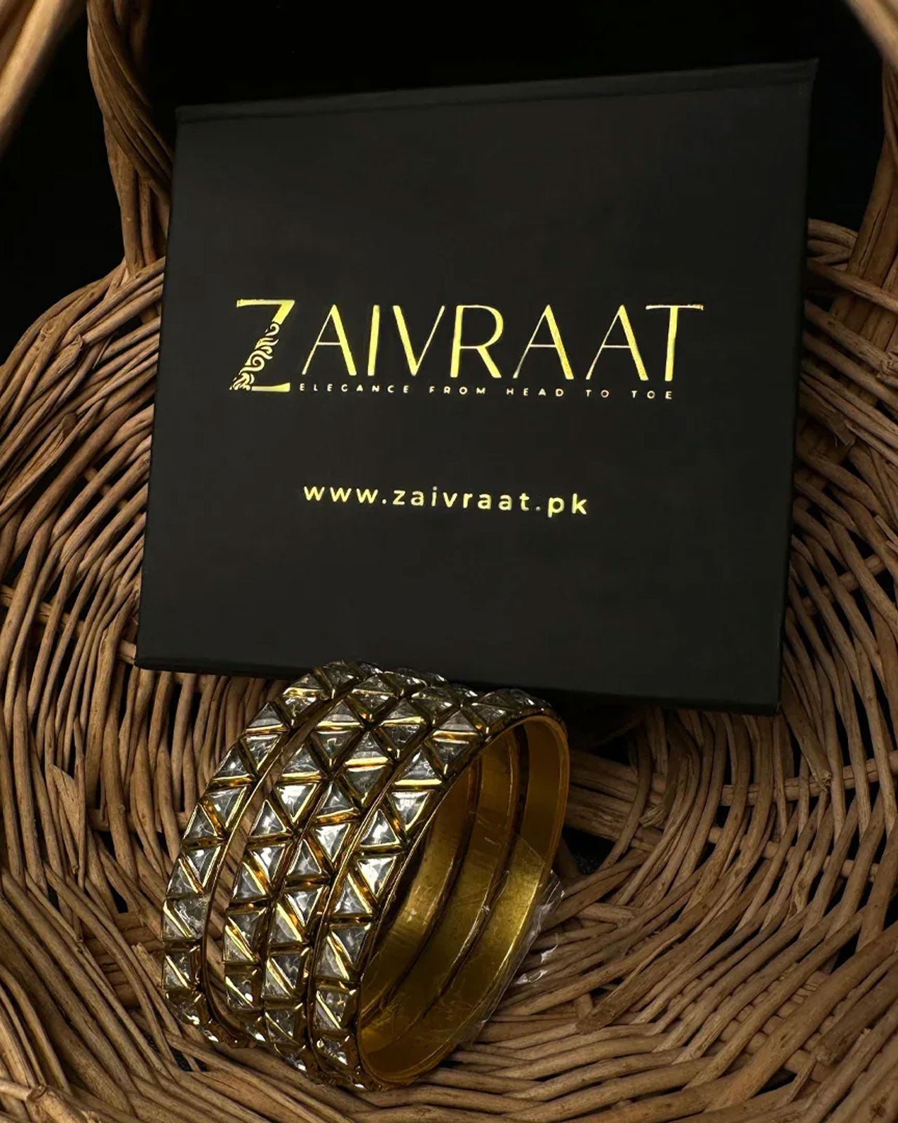 Triangle Kundan Bangles