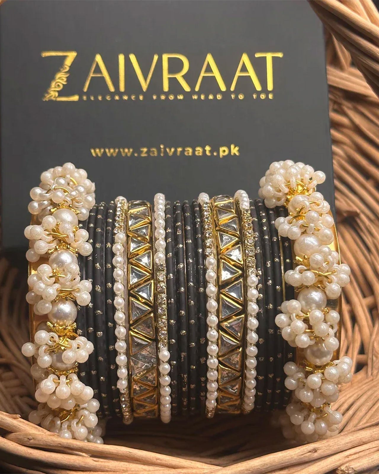 Zewrak - Triangle Kundan Bangles Set