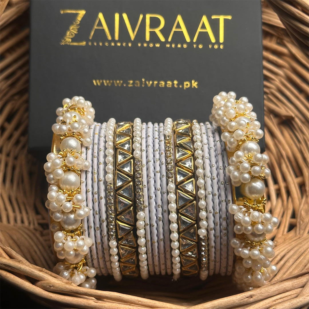 Zewrak - Triangle Kundan Bangles Set