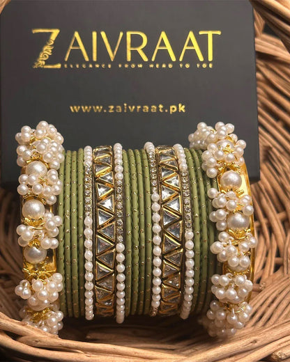 Zewrak - Triangle Kundan Bangles Set