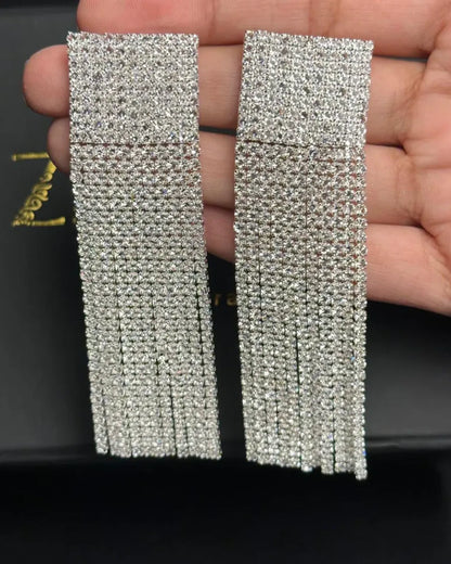 Moonlit Tassel ( Silver)