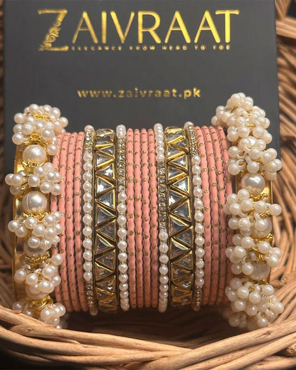 Zewrak - Triangle Kundan Bangles Set