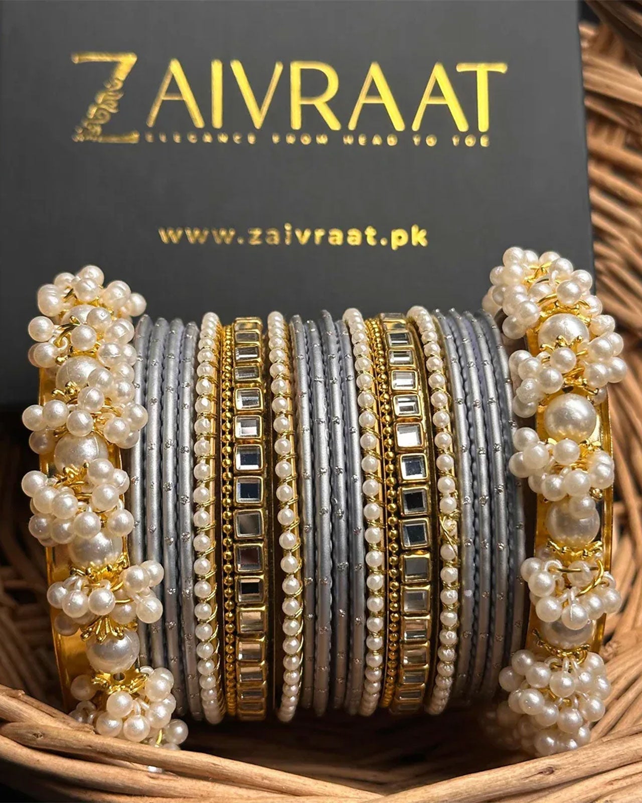 Zewrak - Square Kundan Bangle Set