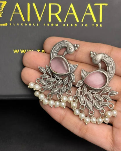 Moor Pankh Jhumki (Pink)