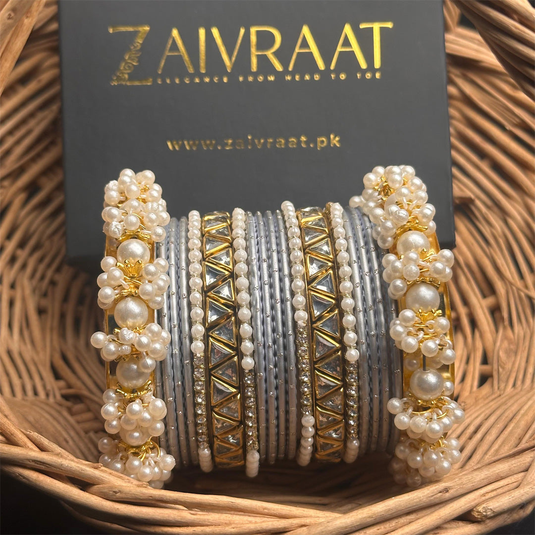 Zewrak - Triangle Kundan Bangles Set