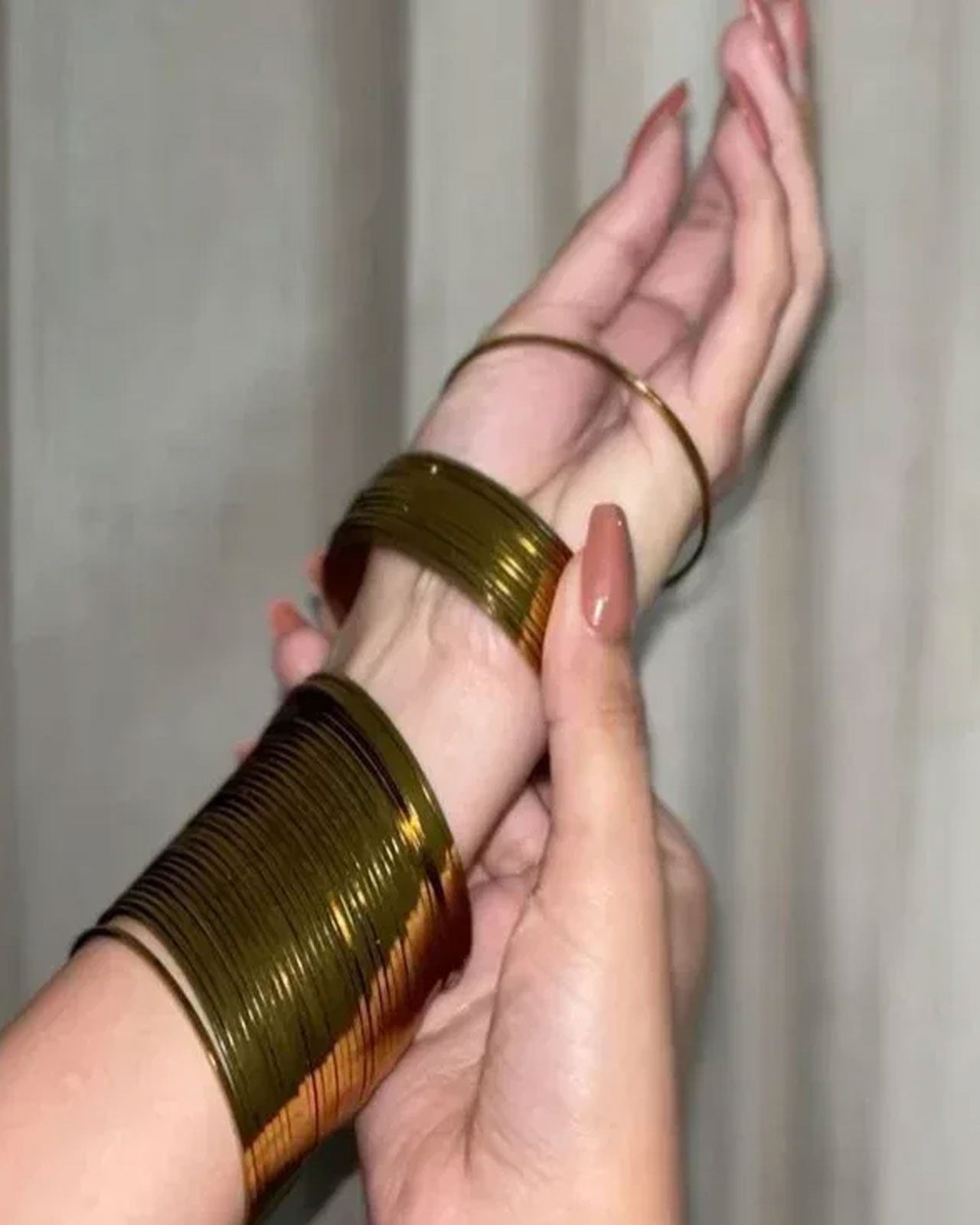 Durefishan Inspired Golden Steel Bangles
