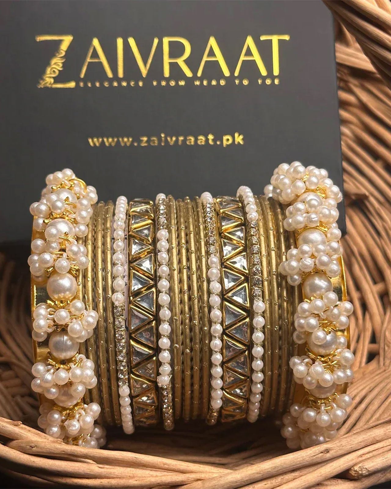 Zewrak - Triangle Kundan Bangles Set