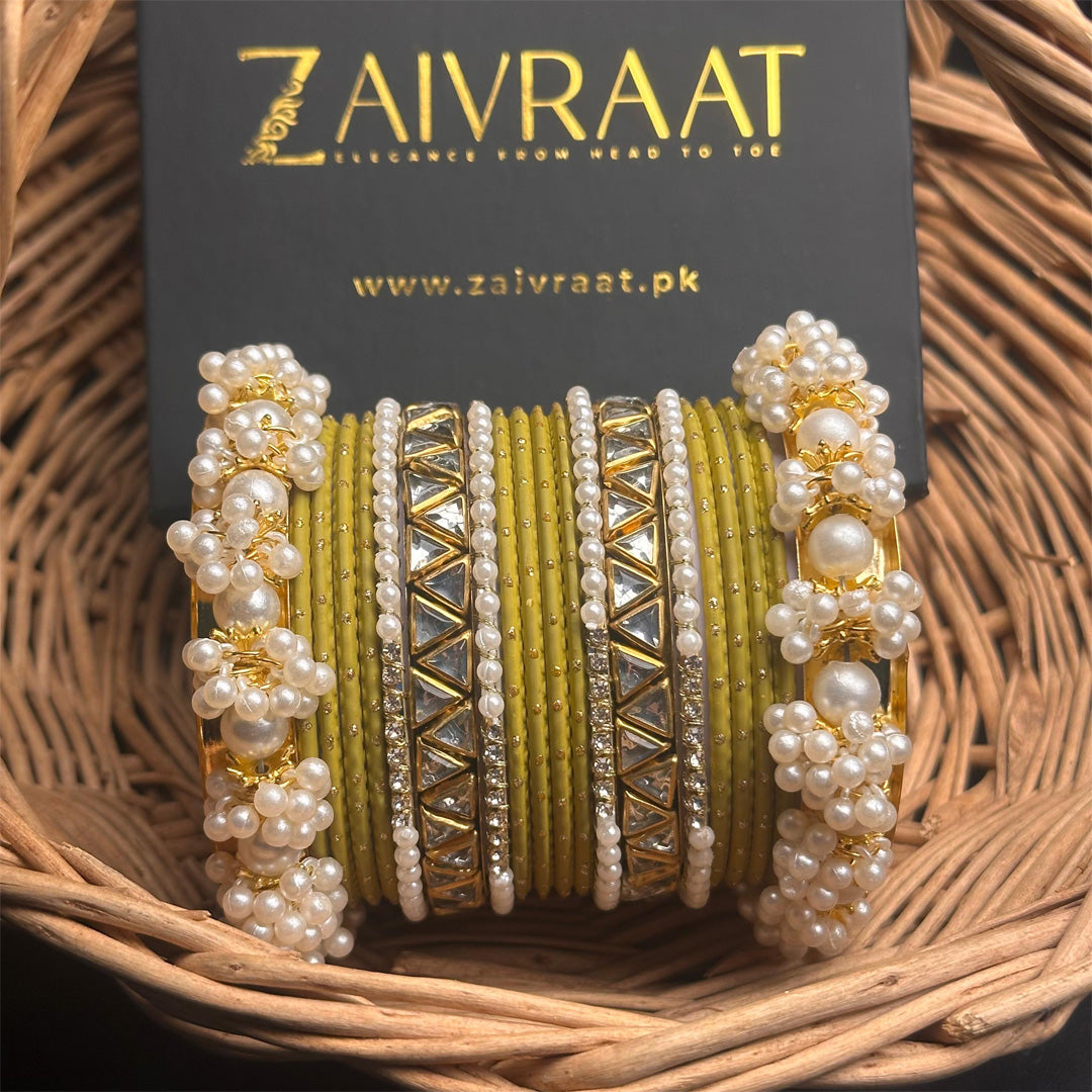 Zewrak - Triangle Kundan Bangles Set