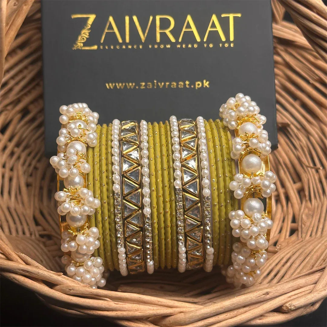 Zewrak - Triangle Kundan Bangles Set - Zaivraat