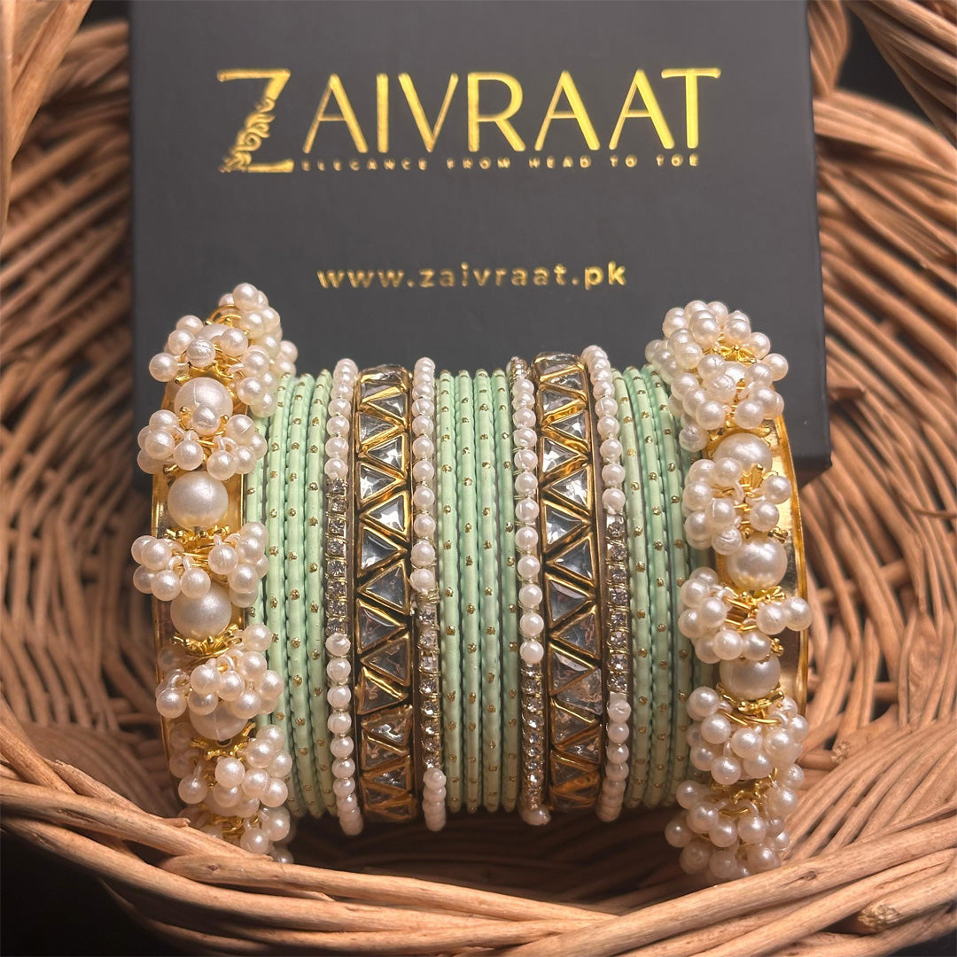 Zewrak - Triangle Kundan Bangles Set