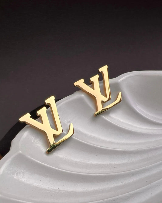 L&V studs - Zaivraat