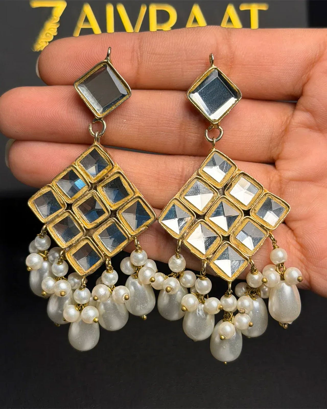 Enam - Kundan (White)