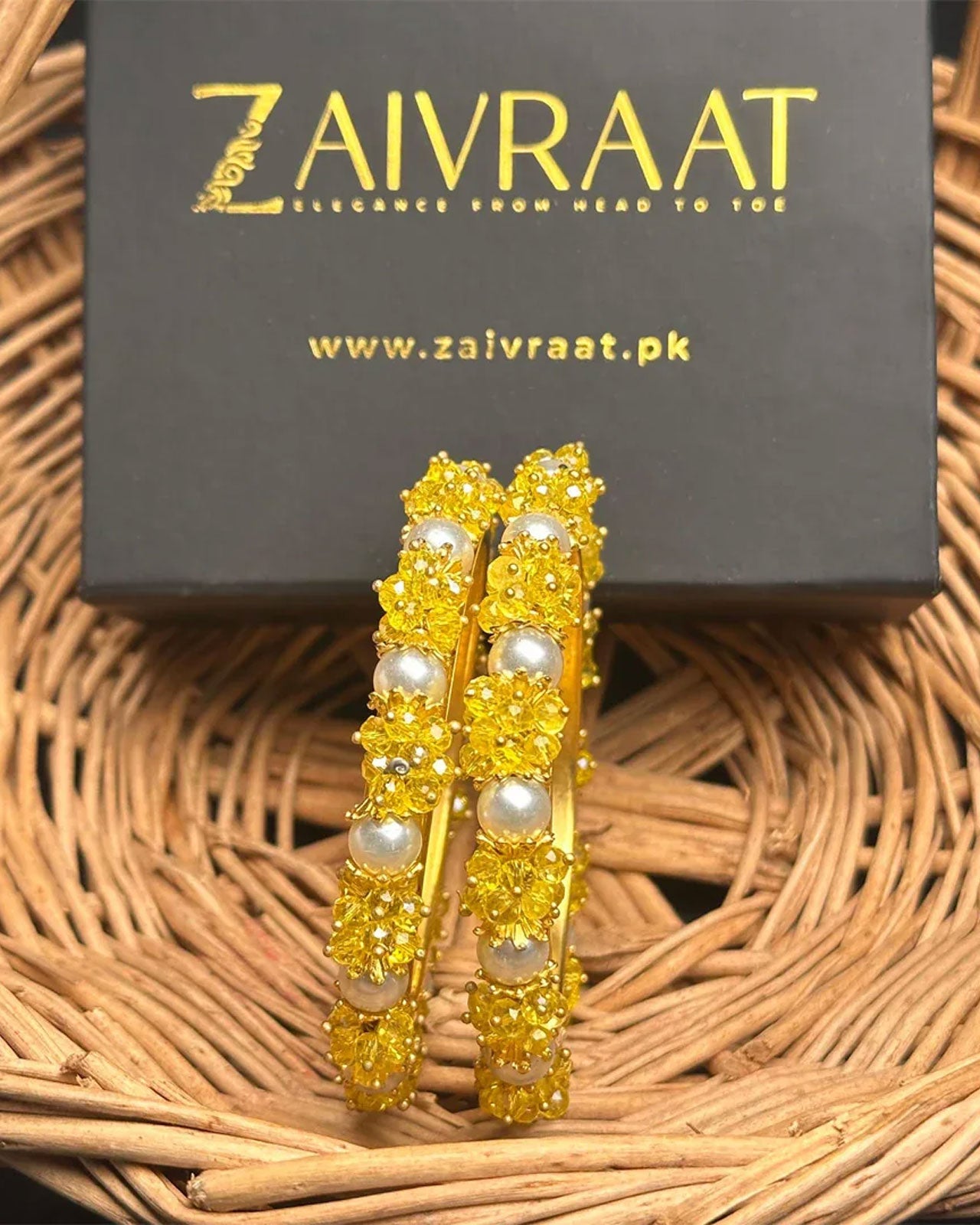 Gajra Crystal  Chori