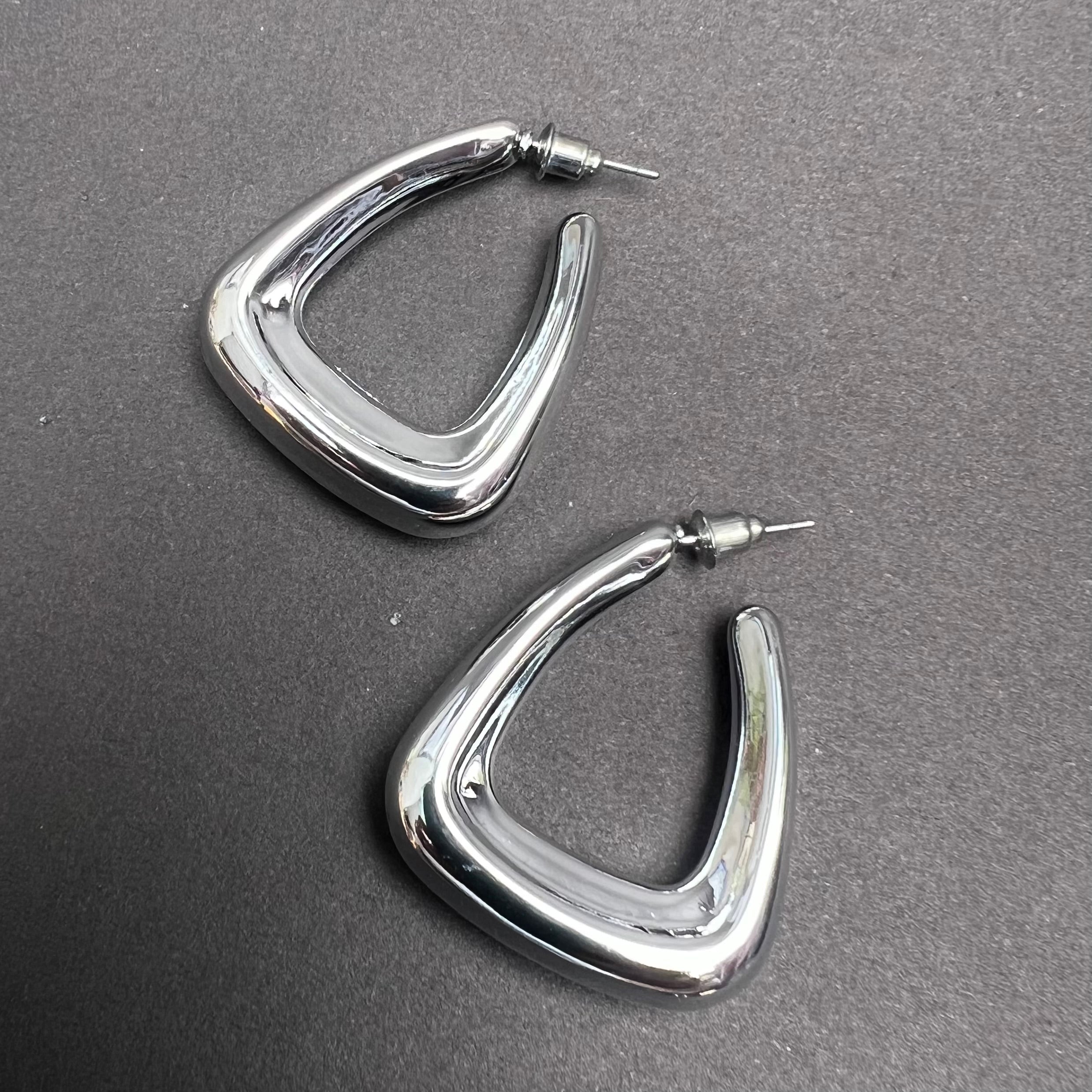 Zeina Silver hoops