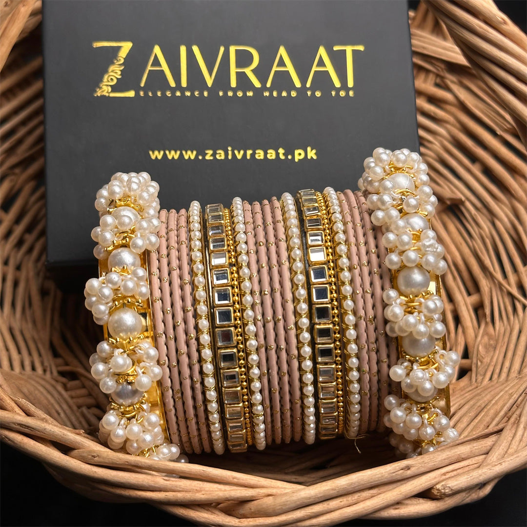 Zewrak - Square Kundan Bangle Set