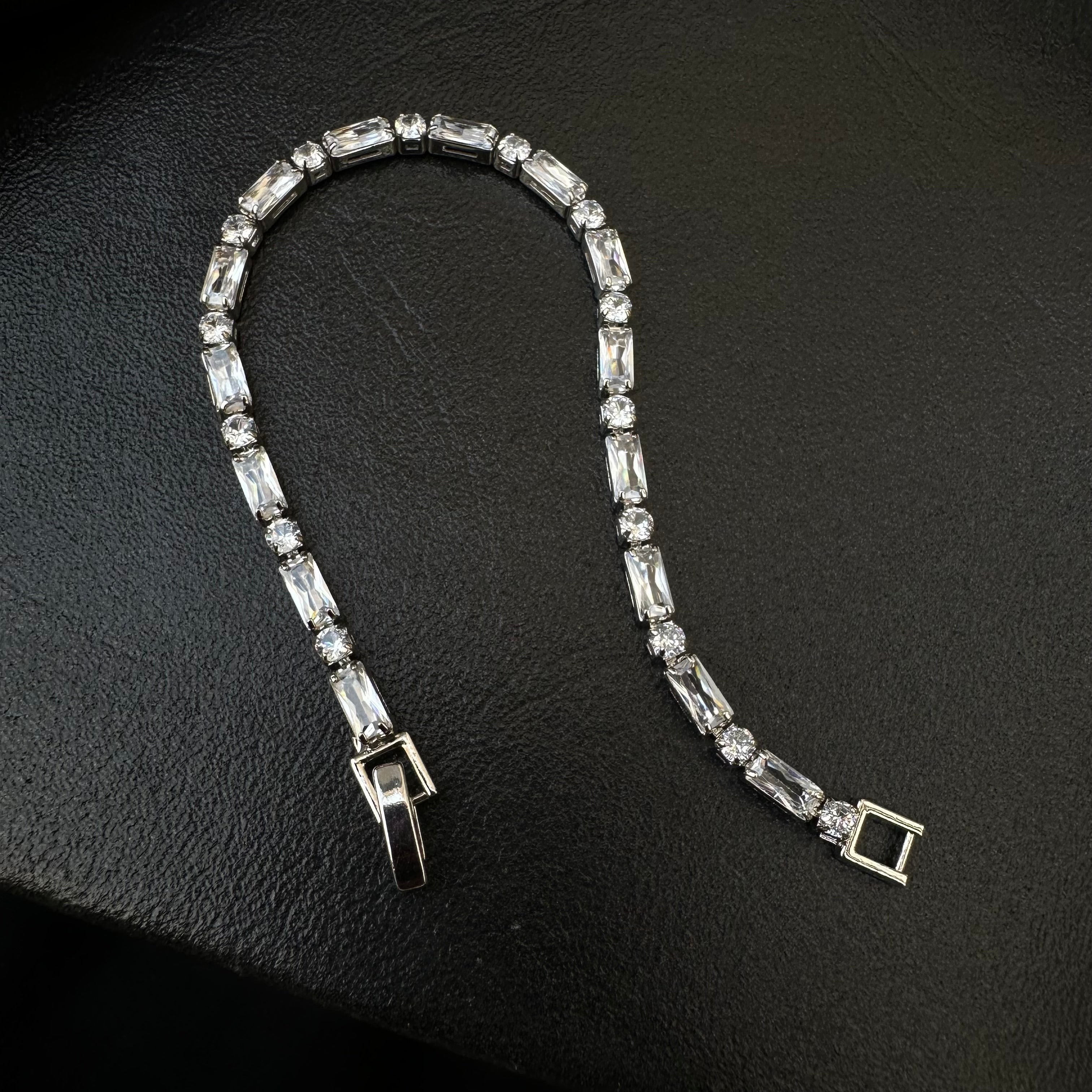 Ava Silver bracelet