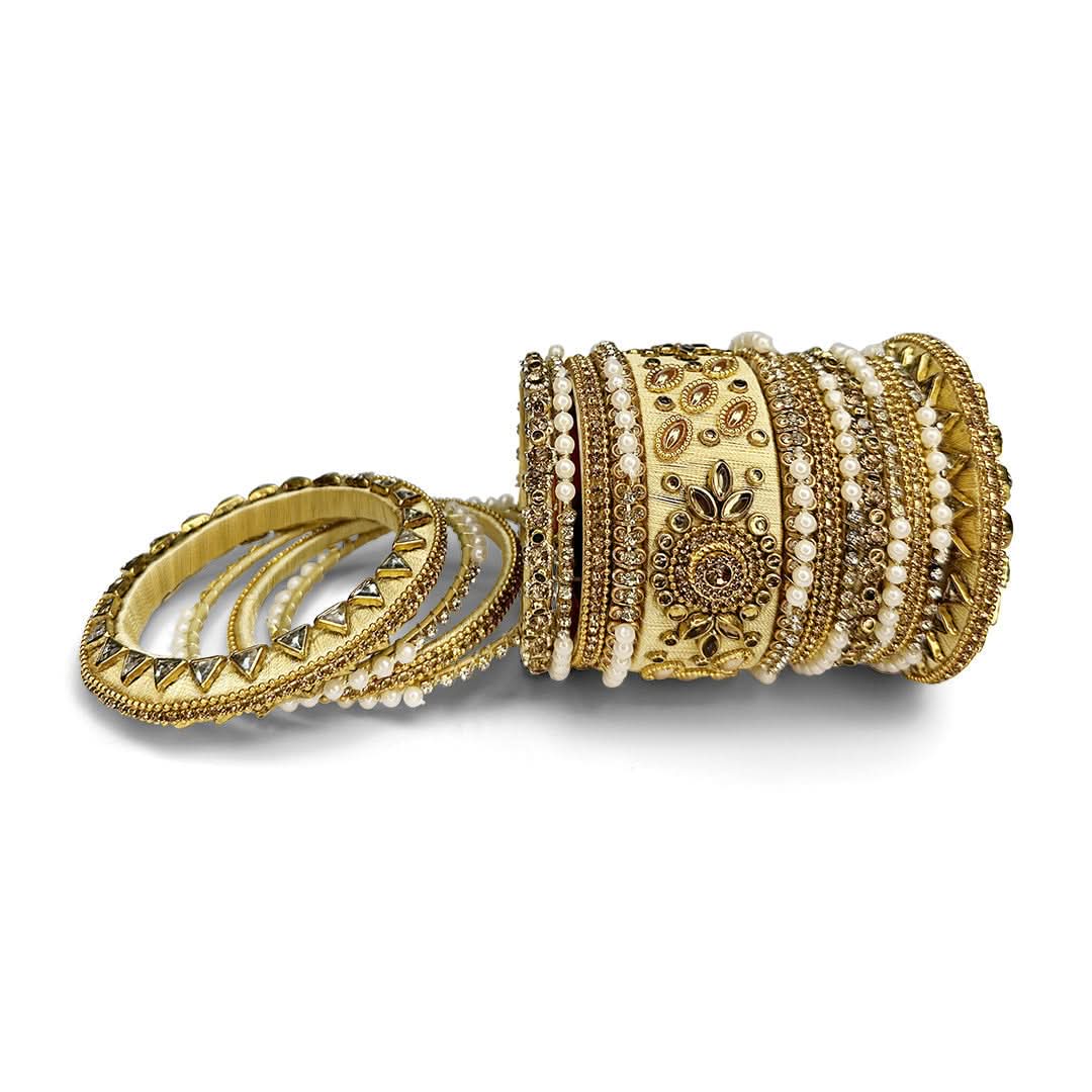 Cream Silk Thread Wrapped Bridal Bangle Set by Zaivraat