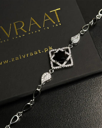 Vyric (Black) - Zaivraat