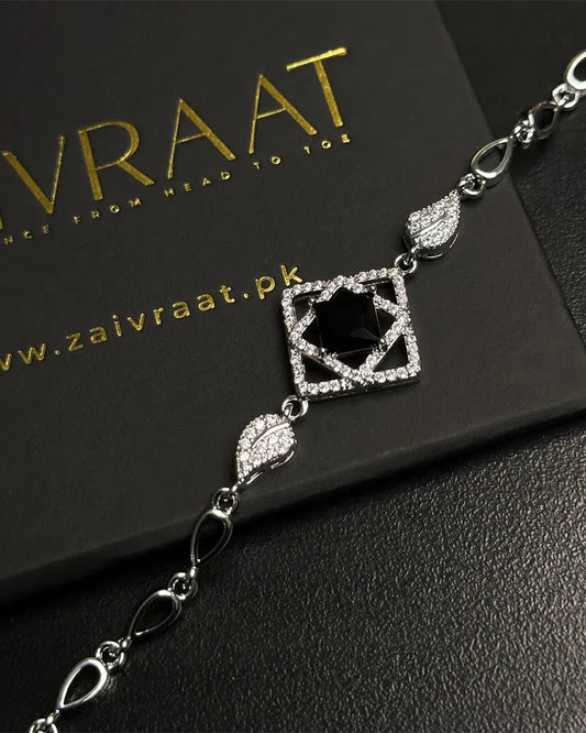 Vyric (Black) - Zaivraat