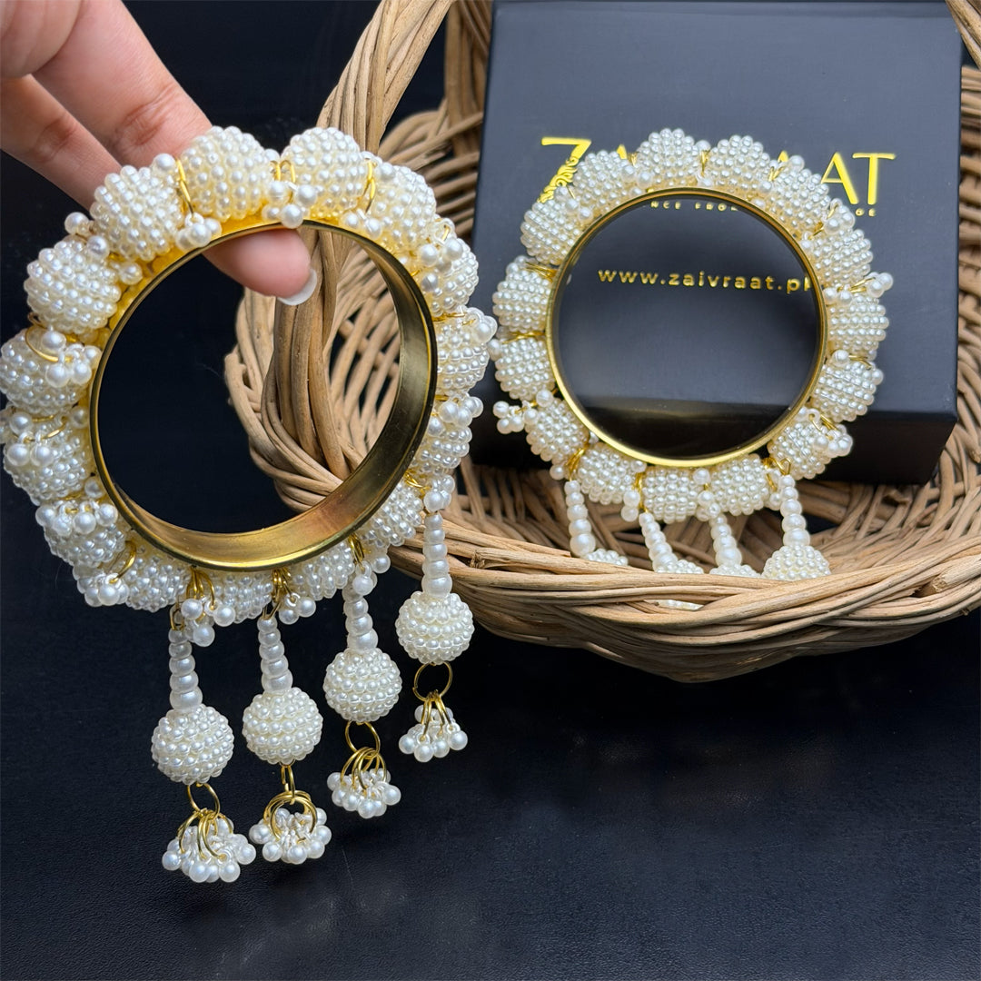 White Big Pearls kara