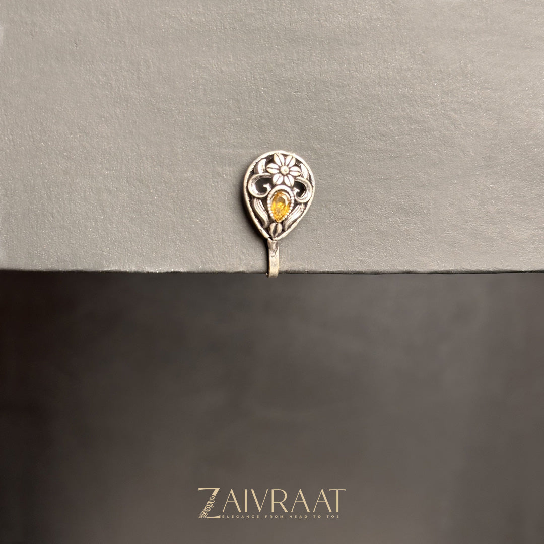 Kalli - Antique Nose Ring (Gold)