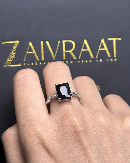 Petal (Silver - Black) - Zaivraat