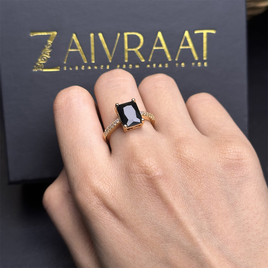 Petal (Gold - Black)