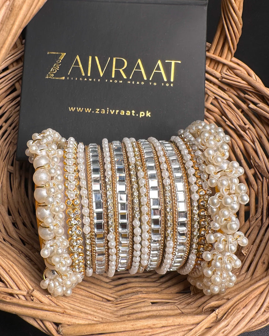Pearl Luxe Bangle