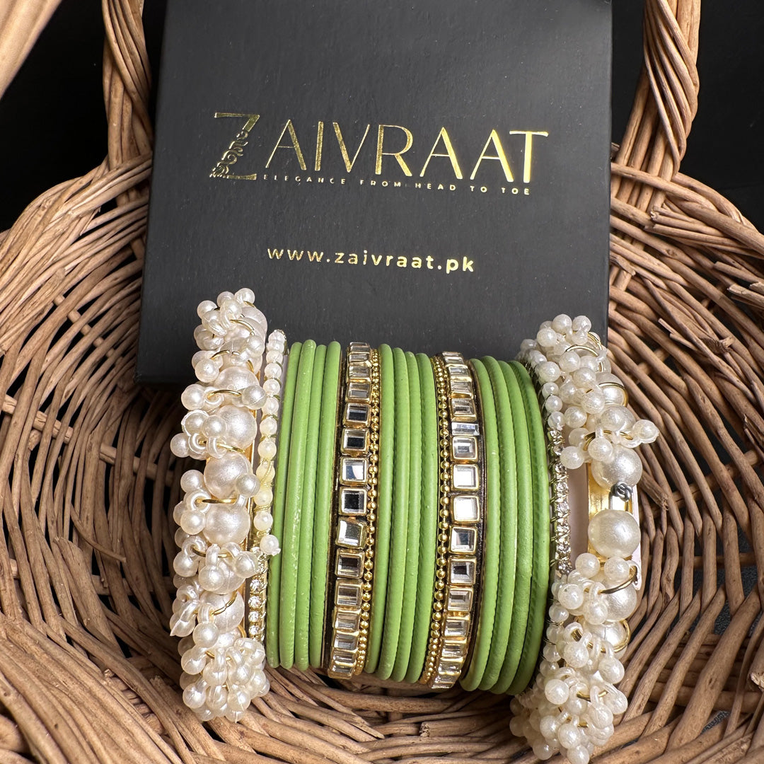 Pearl Metal  Gajra  Set