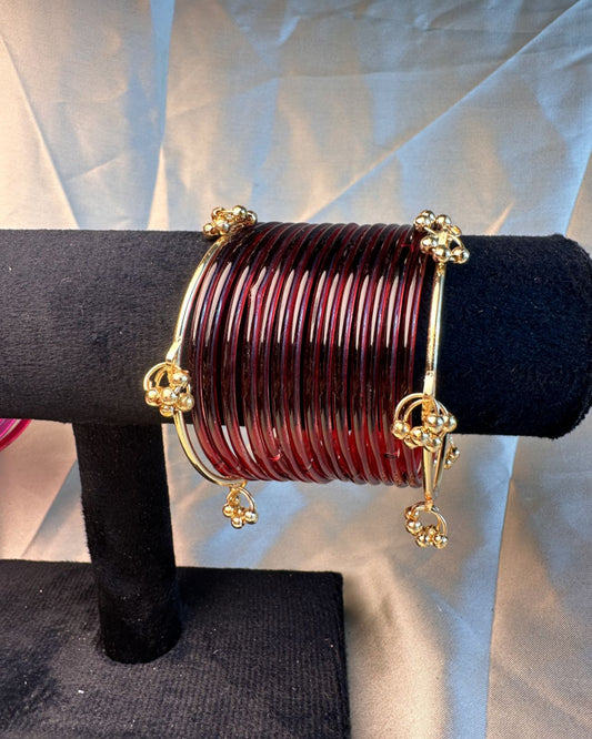 Thin Maroon Jelly Kashmiri Set