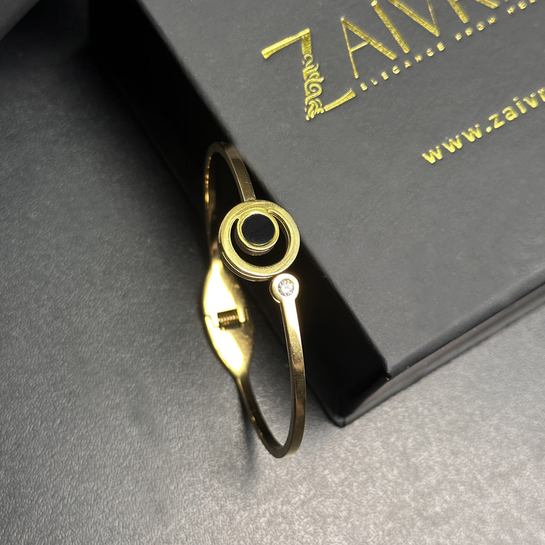 Black Circle Cuff Bracelet