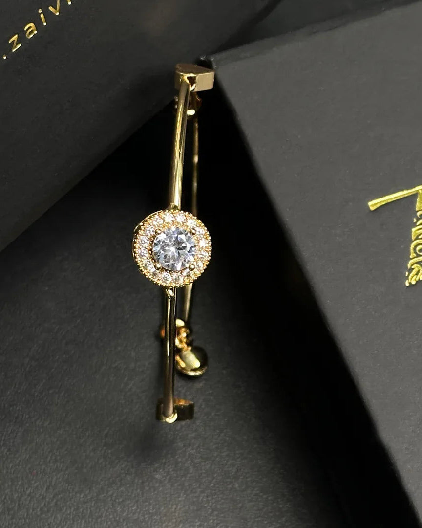 Gold-Tone Bracelet - Zaivraat