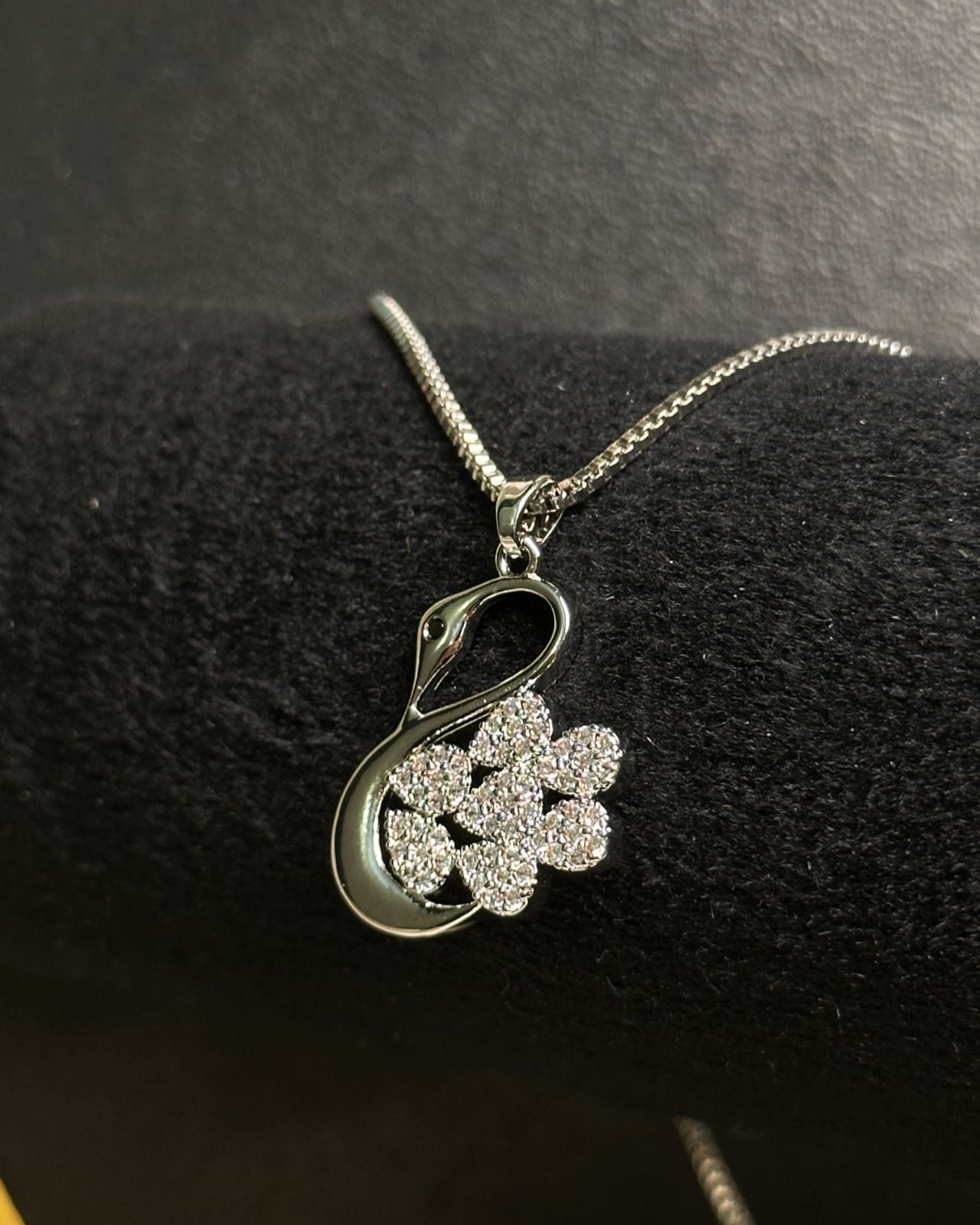 Long Swan Necklace