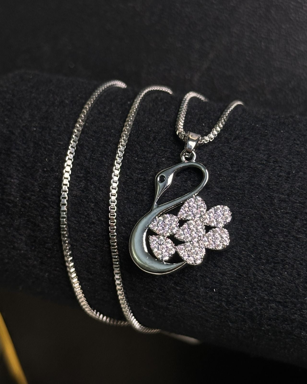 Long Swan Necklace