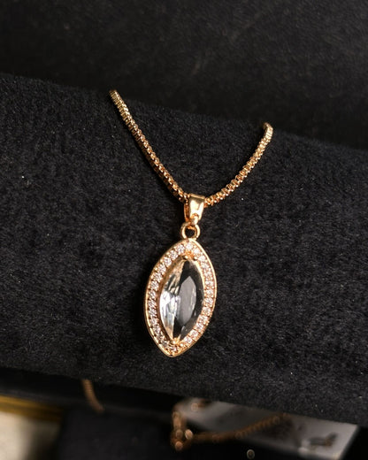 Long Marquise Necklace Golden