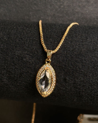 Long Marquise Necklace Golden