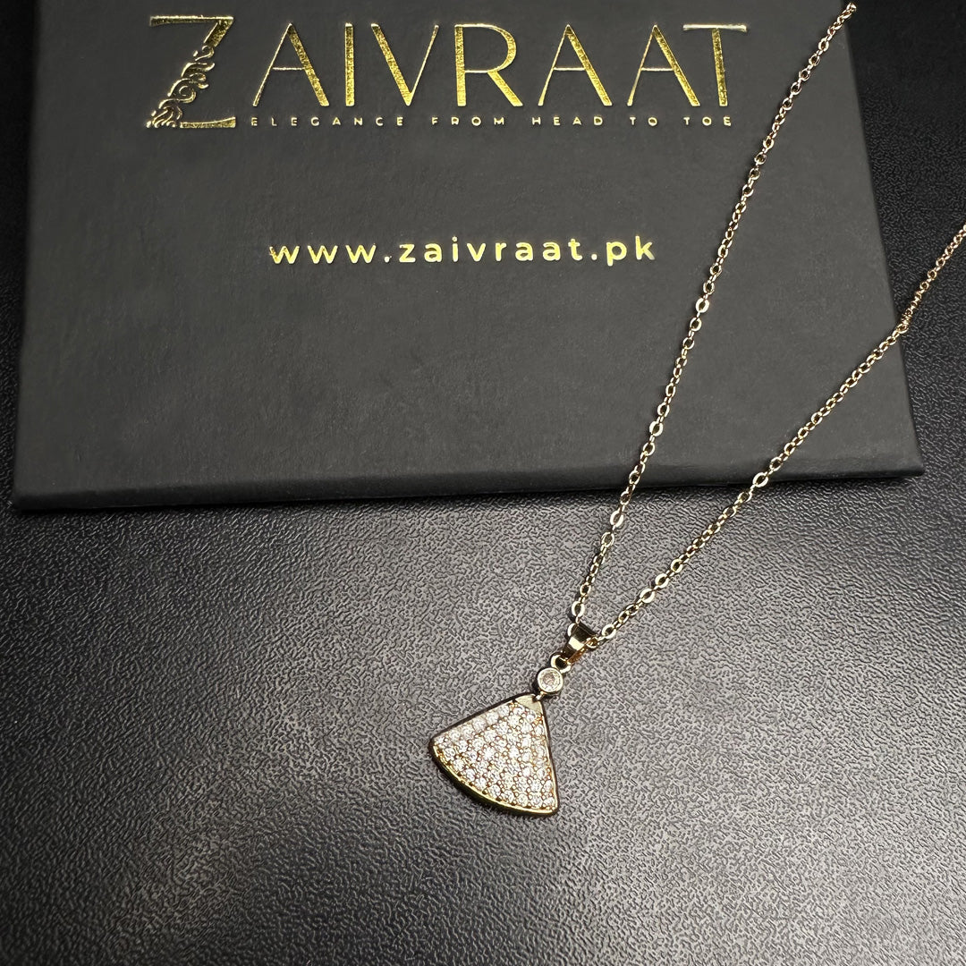 Divas’ Dream Pendant