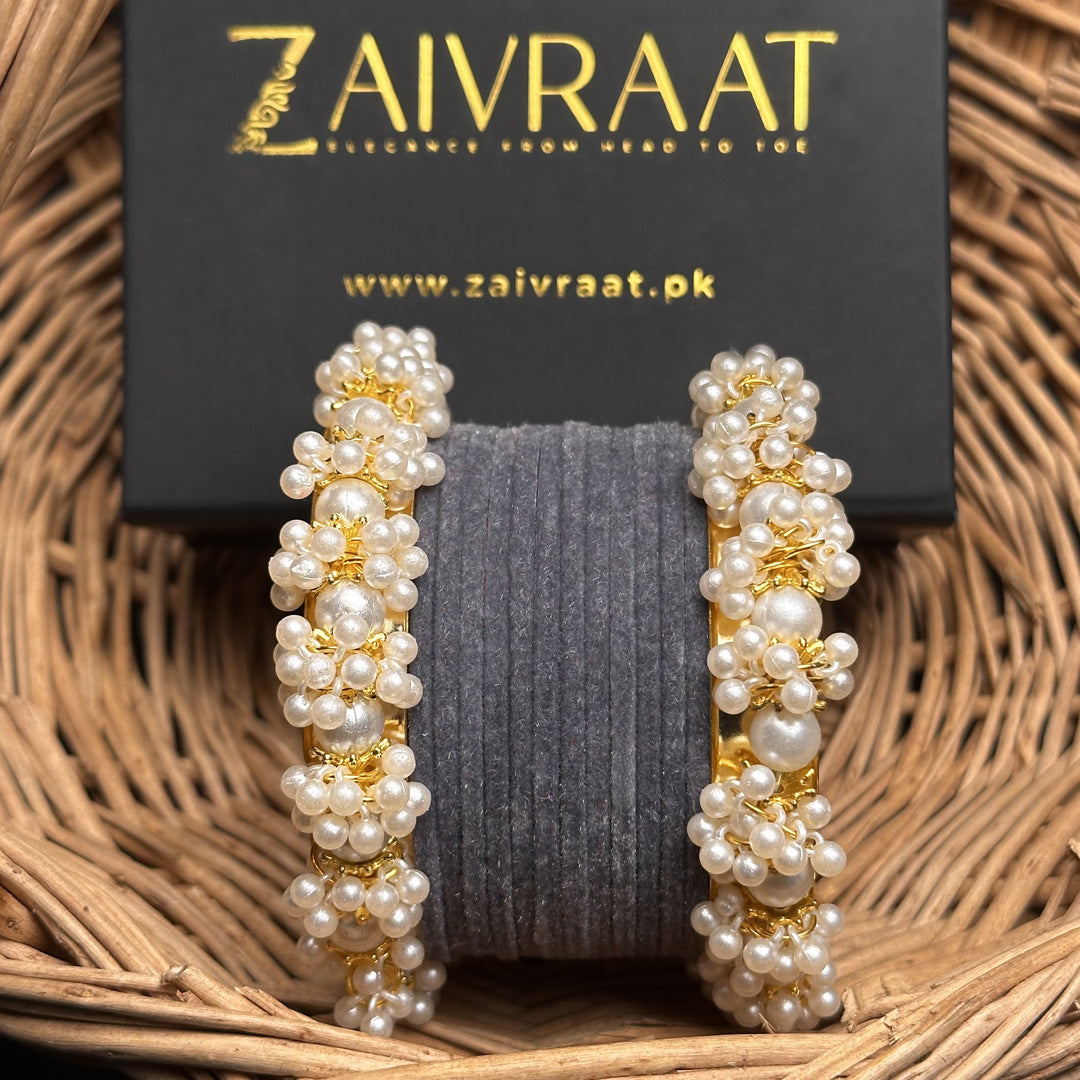 Sohan - Velvet Bangle Set