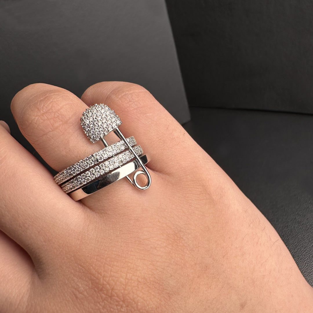 Zoe zirconia ring