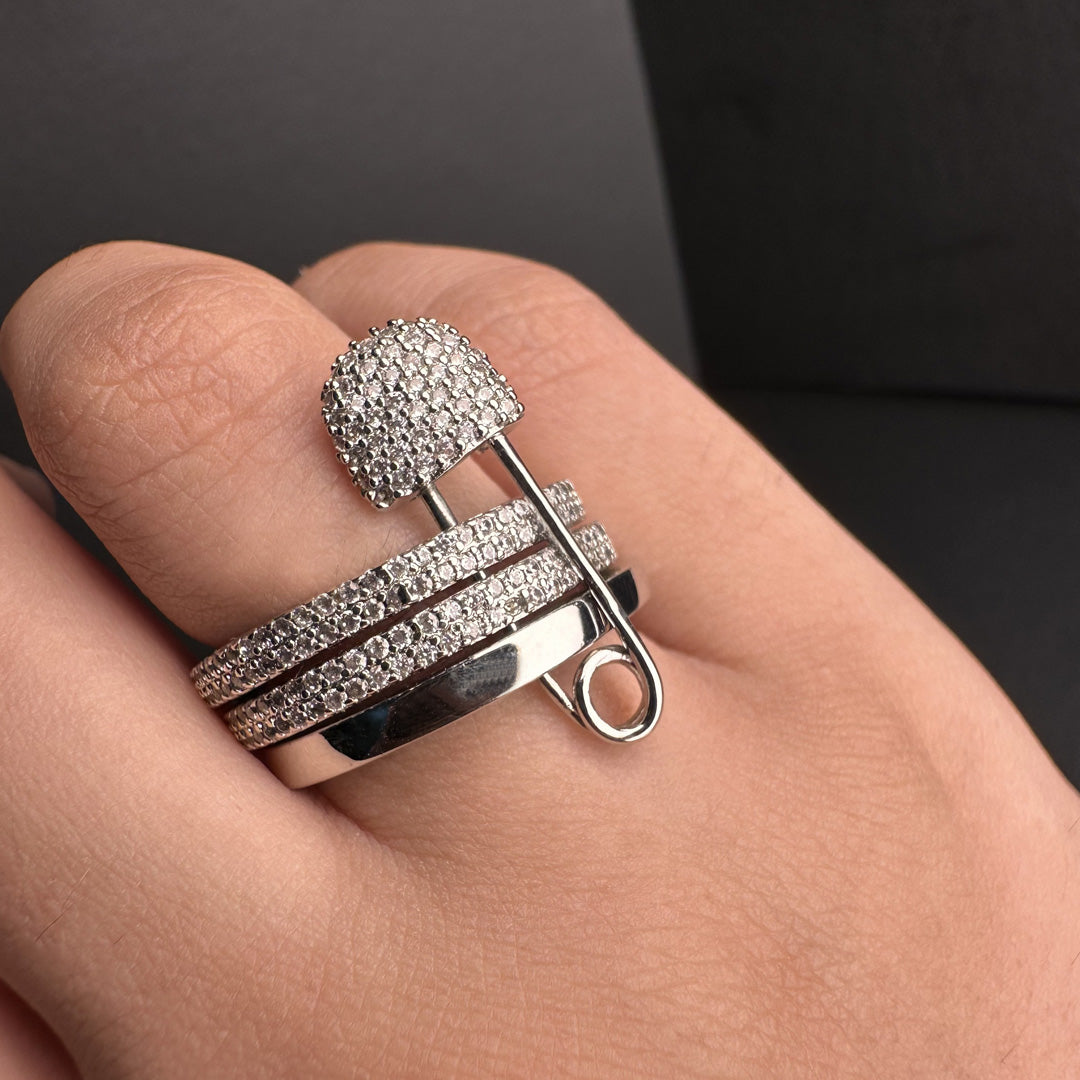 Zoe zirconia ring