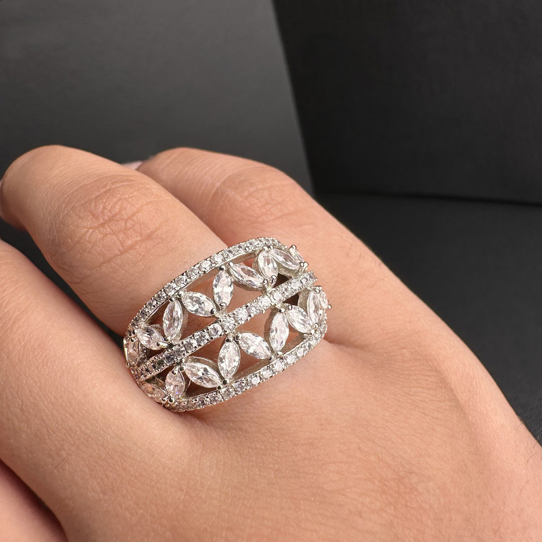 Cilina zirconia ring