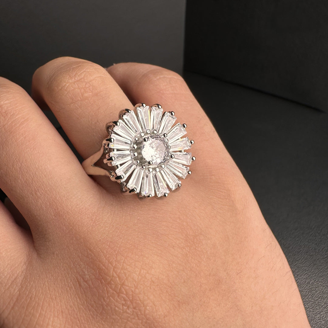 Luna Ring