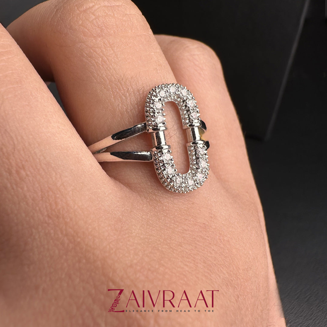 Ova Ring