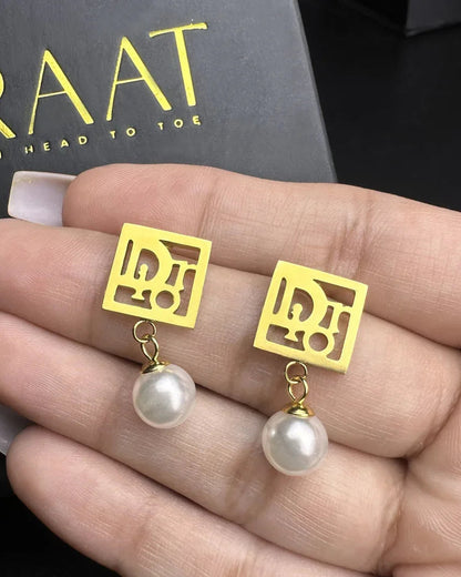 Square D studs - Zaivraat