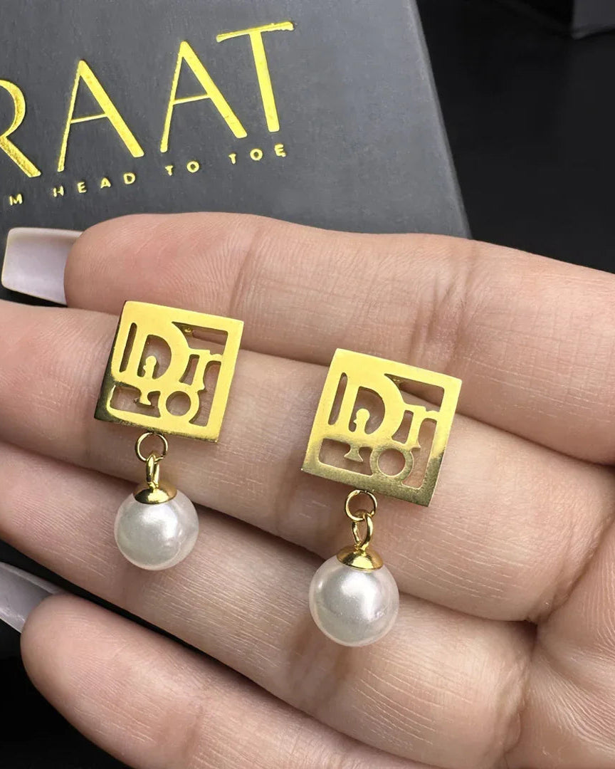 Square D studs - Zaivraat